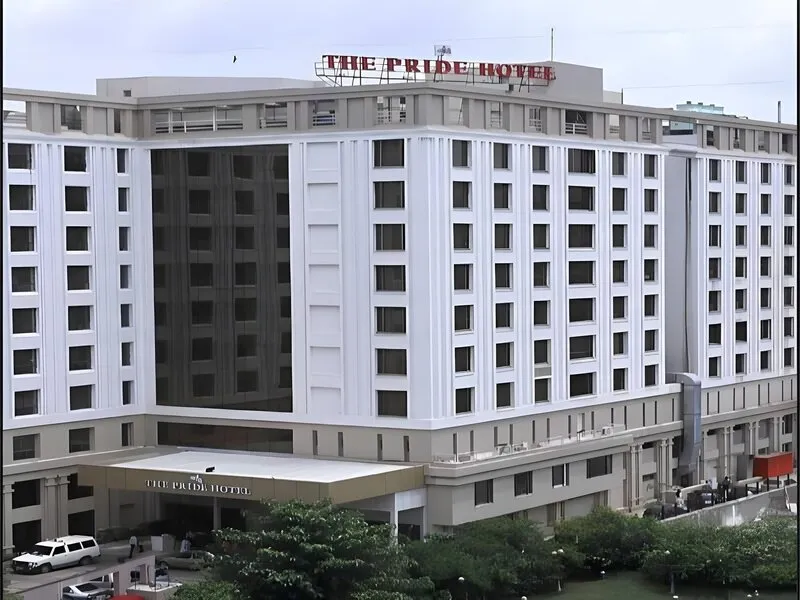 The Pride Plaza Hotel Ahmedabad · Anbieterbild von TUI