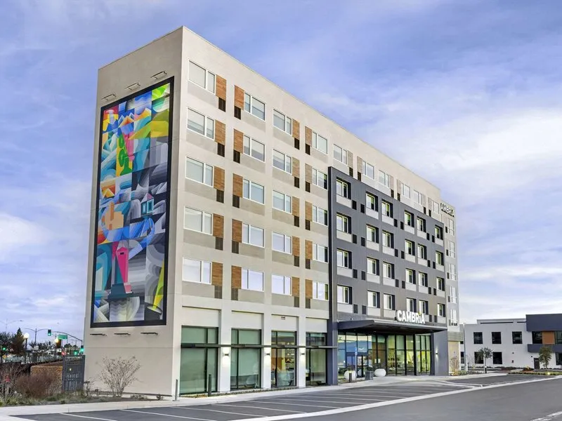Cambria Hotel Burbank Airport · Anbieterbild von TUI