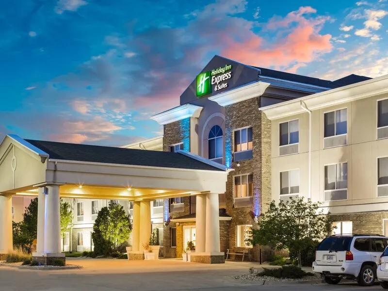 Holiday Inn Express Hotel & Suites Bellevue (Omaha Area) · Anbieterbild von TUI