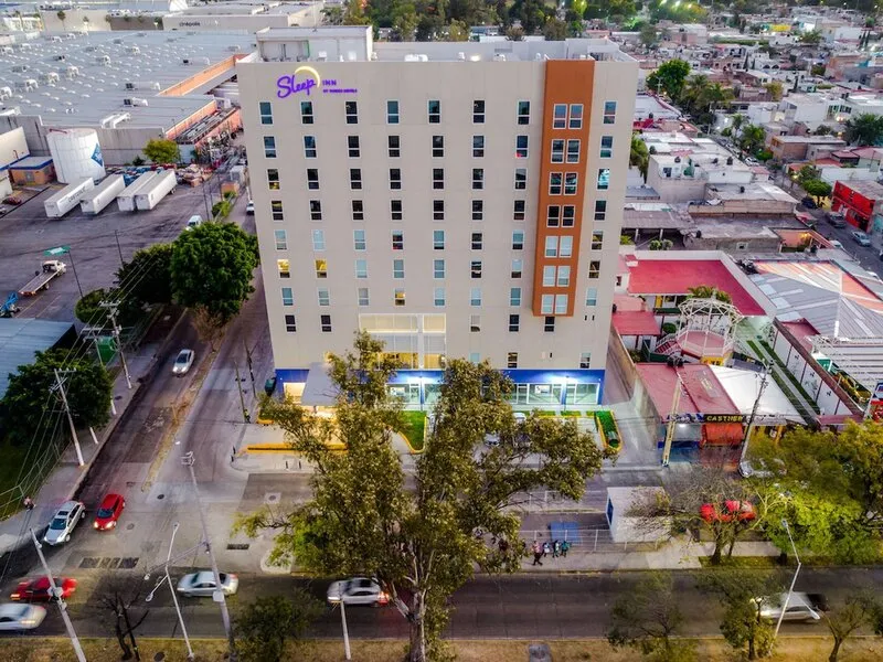 Sleep Inn Guadalajara Galerias · Anbieterbild von TUI