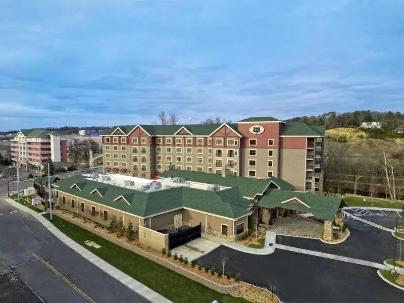 Black Fox Lodge Pigeon Forge, Tapestry Collection by Hilton · Anbieterbild von TUI