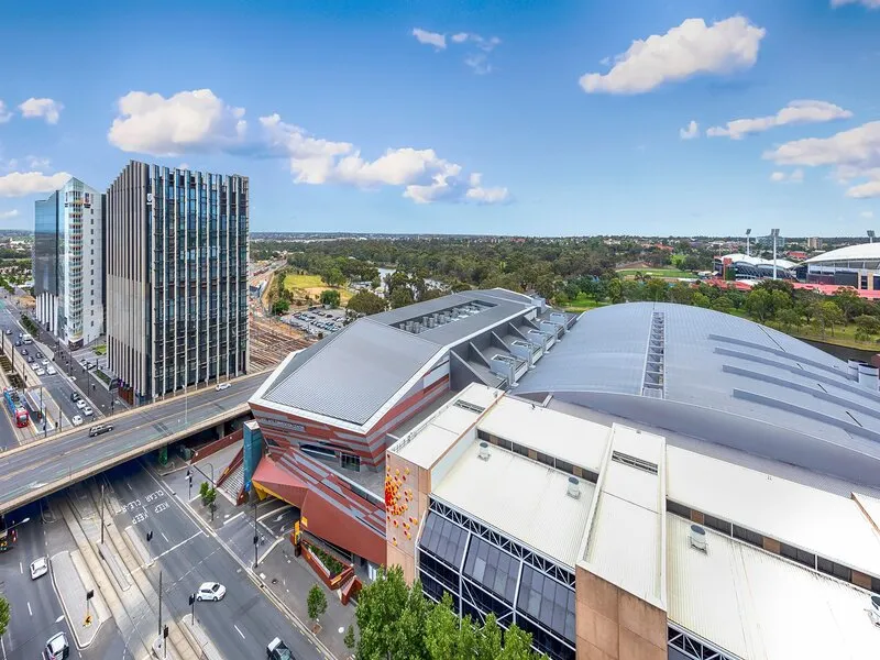 Oaks Adelaide Embassy Suites · Anbieterbild von TUI