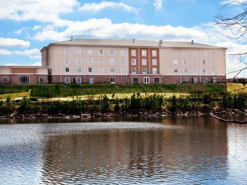 Holiday Inn Express Atlanta Airport West - Camp Creek · Anbieterbild von TUI