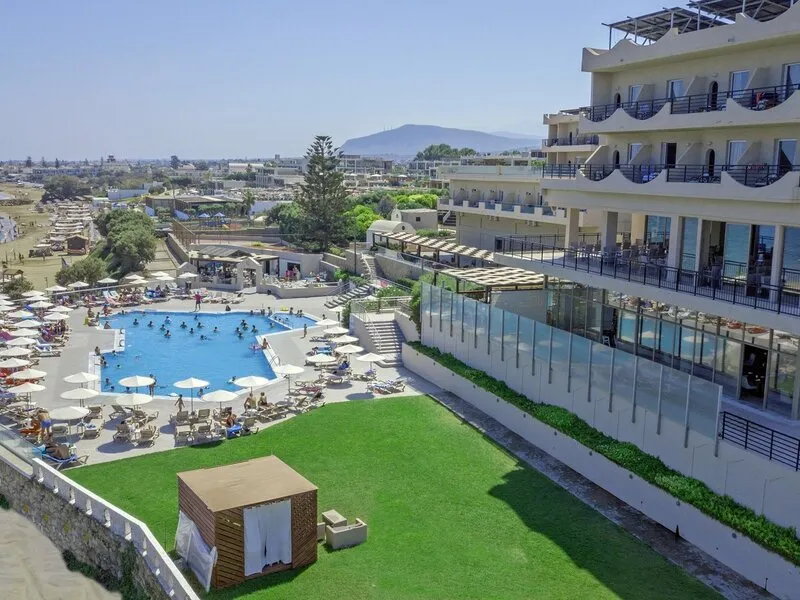 Themis Beach · Anbieterbild von TUI