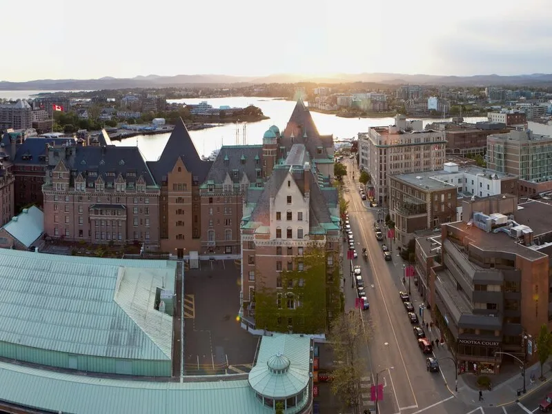 DoubleTree by Hilton Hotel & Suites Victoria · Anbieterbild von TUI