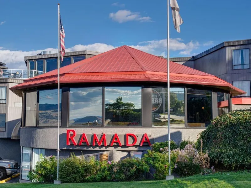 Ramada by Wyndham Kamloops · Anbieterbild von TUI