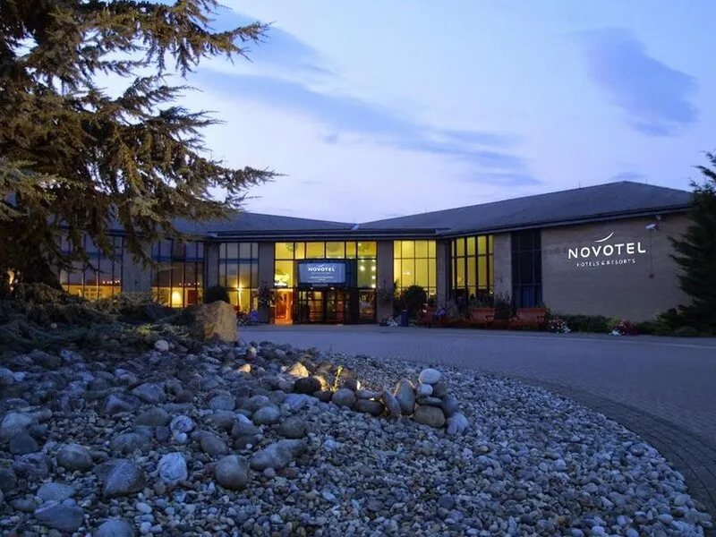 Novotel London Stansted Airport · Anbieterbild von TUI