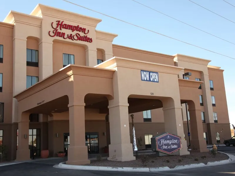 Hampton Inn & Suites Carlsbad · Anbieterbild von TUI