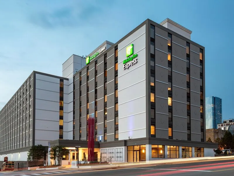 Holiday Inn Express Nashville Downtown · Anbieterbild von TUI