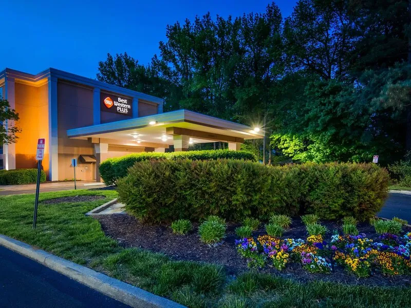 Best Western Plus Richmond Airport Hotel · Anbieterbild von TUI