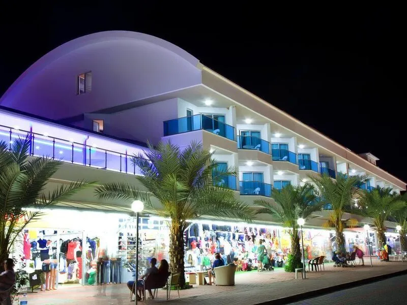 Oji Beach Hotel · Anbieterbild von TUI