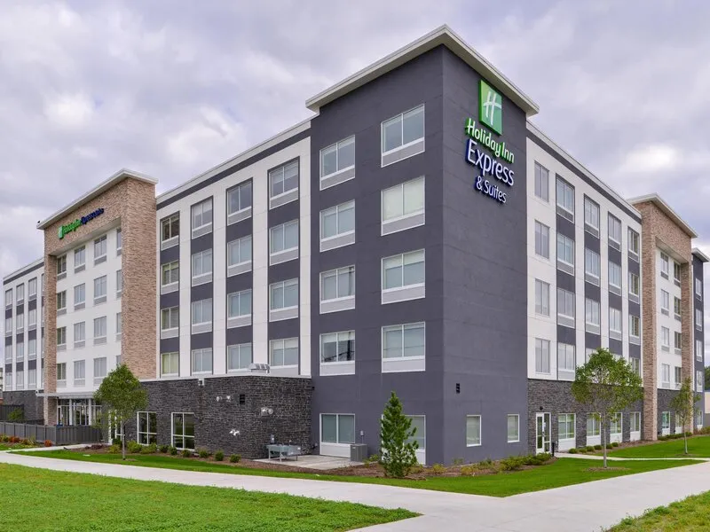 Holiday Inn Express & Suites Mall of America · Anbieterbild von TUI