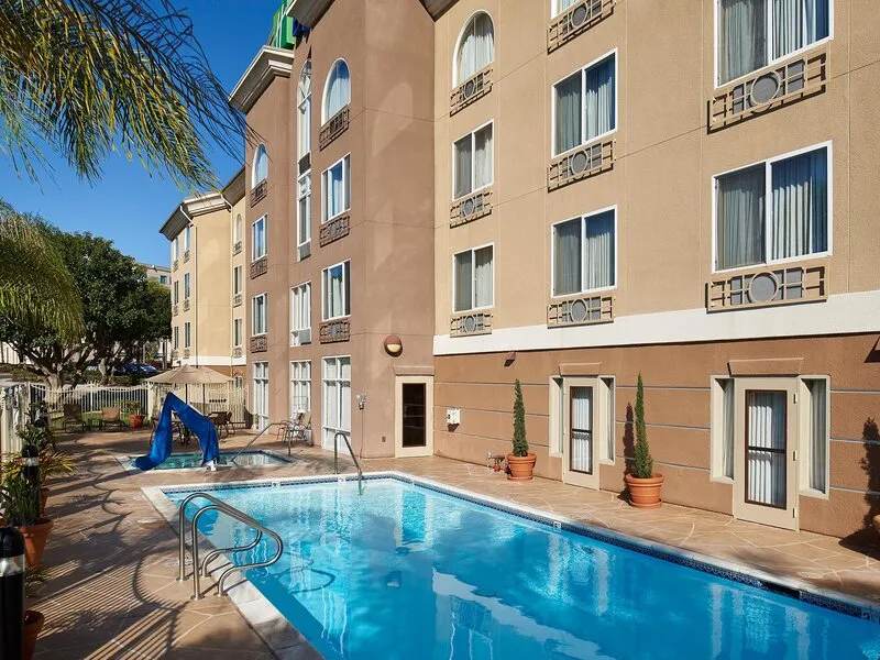 Holiday Inn Express & Suites Sorrento Valley · Anbieterbild von TUI
