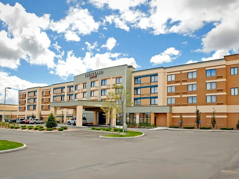Courtyard Kingston Highway 401 Division Street · Anbieterbild von TUI