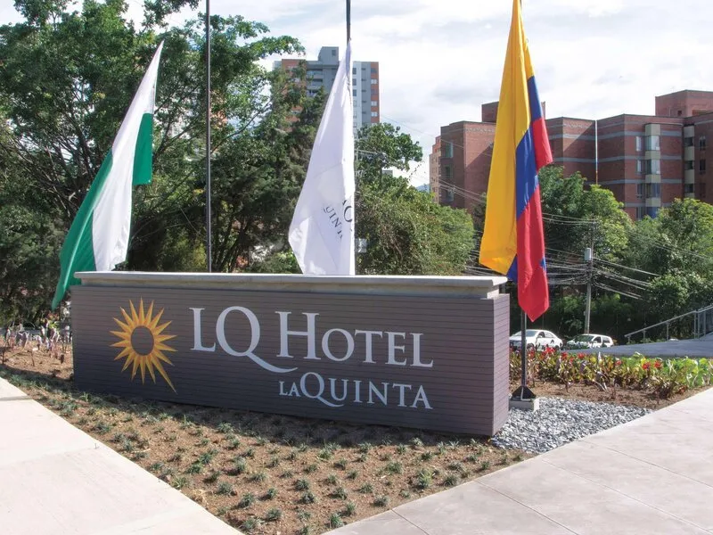 LQ Hotel by La Quinta Medellin · Anbieterbild von TUI