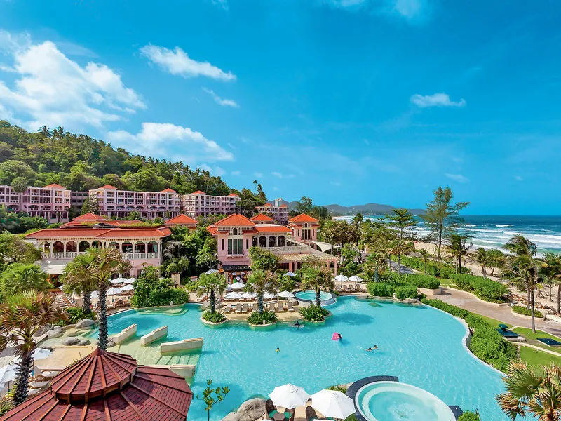 Centara Grand Beach Resort Phuket · Anbieterbild von TUI