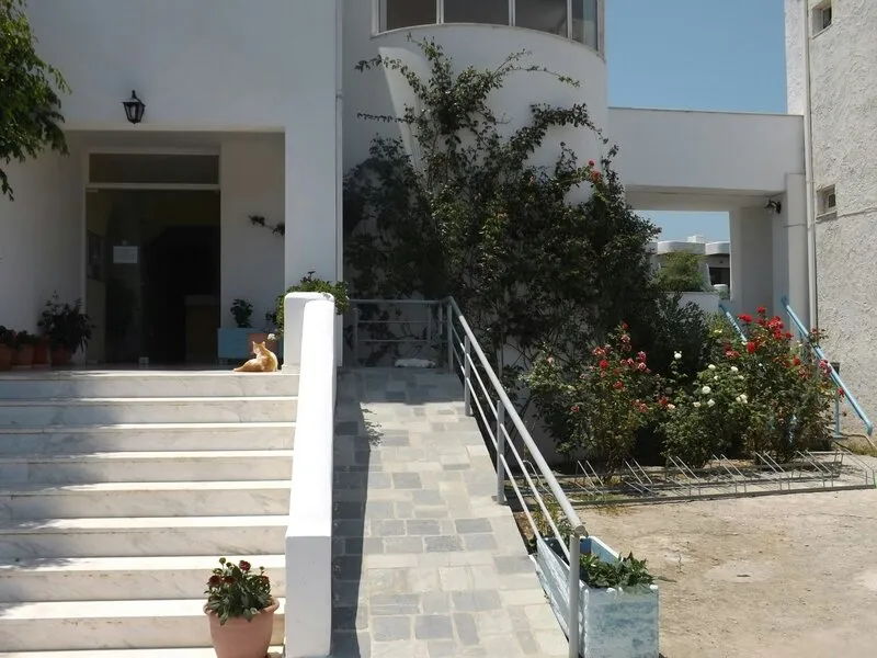 Leonidas Hotel & Studios · Anbieterbild von TUI