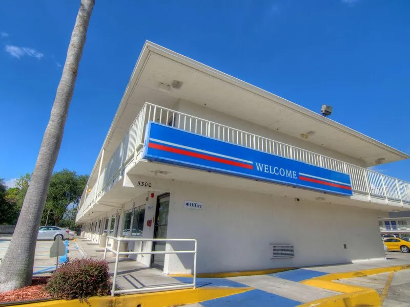 Motel 6 Orlando Winter Park · Anbieterbild von TUI