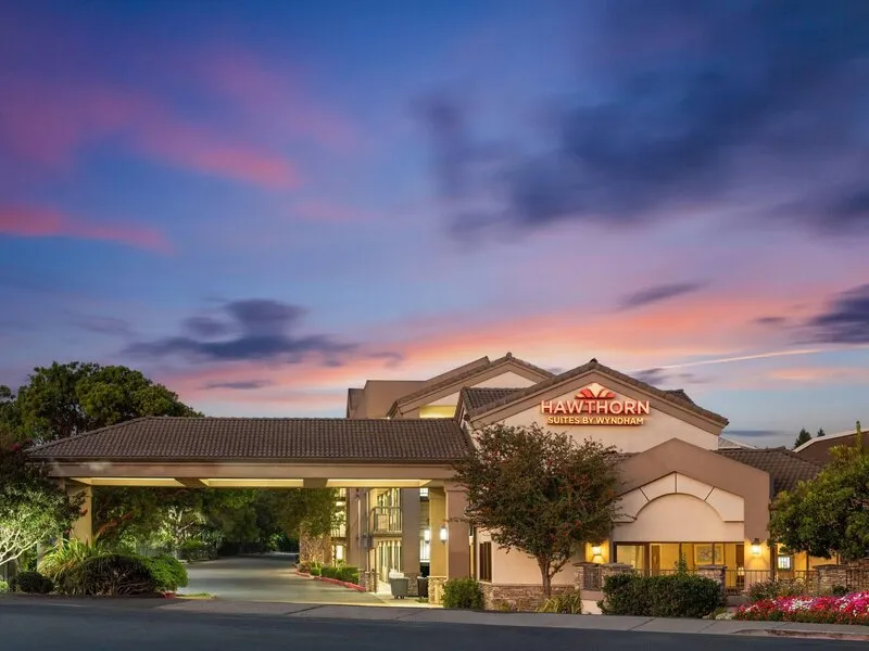 Hawthorn Suites by Wyndham Napa Valley · Anbieterbild von TUI
