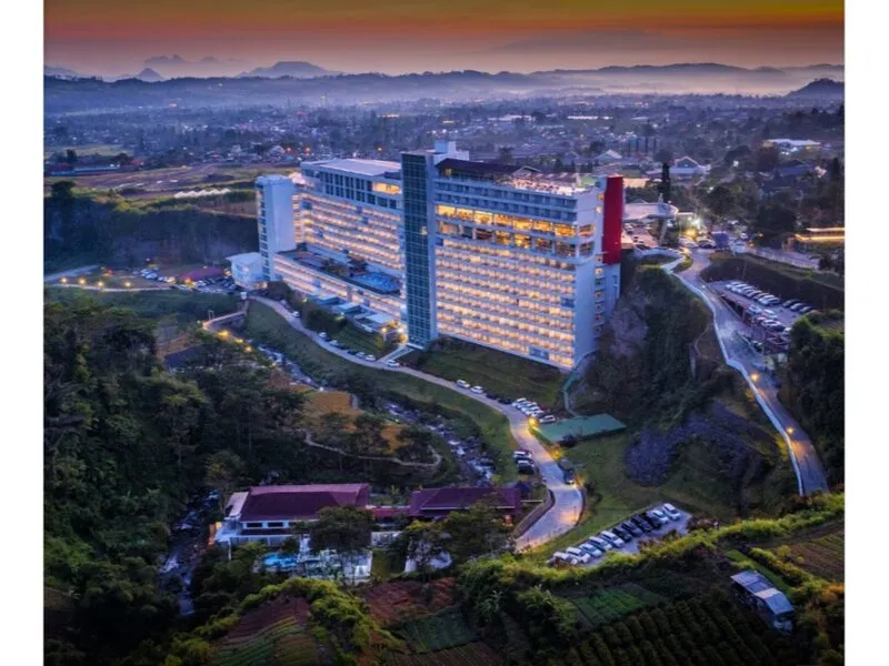 Le Eminence Puncak Hotel Convention & Resort · Anbieterbild von TUI