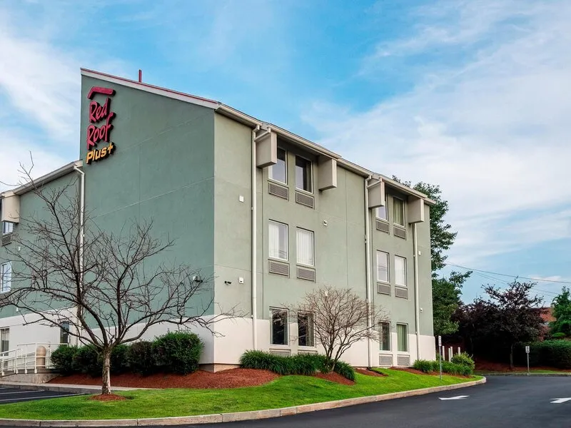 Red Roof PLUS+ Boston - Logan · Anbieterbild von TUI
