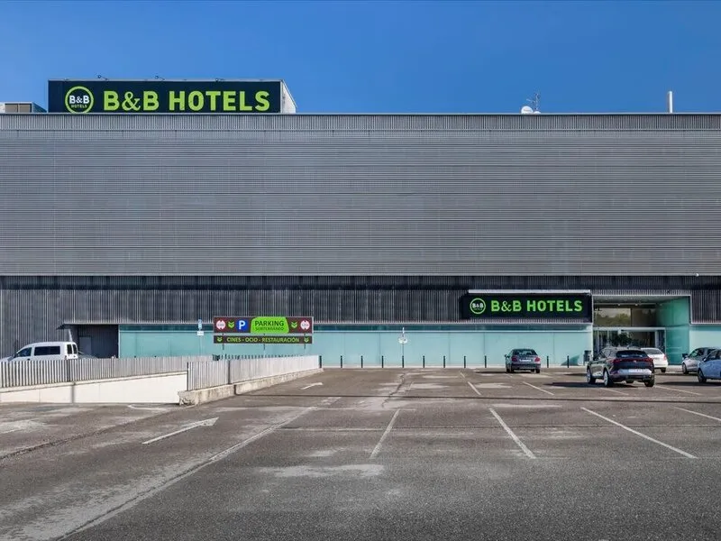 B&B Hotel Logroño Las Cañas · Anbieterbild von TUI