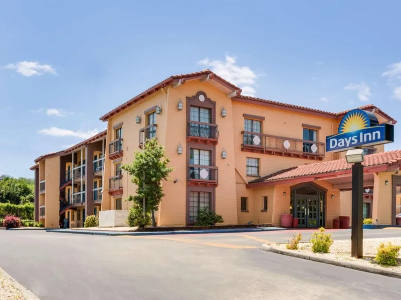 Days Inn Birmingham/West · Anbieterbild von TUI