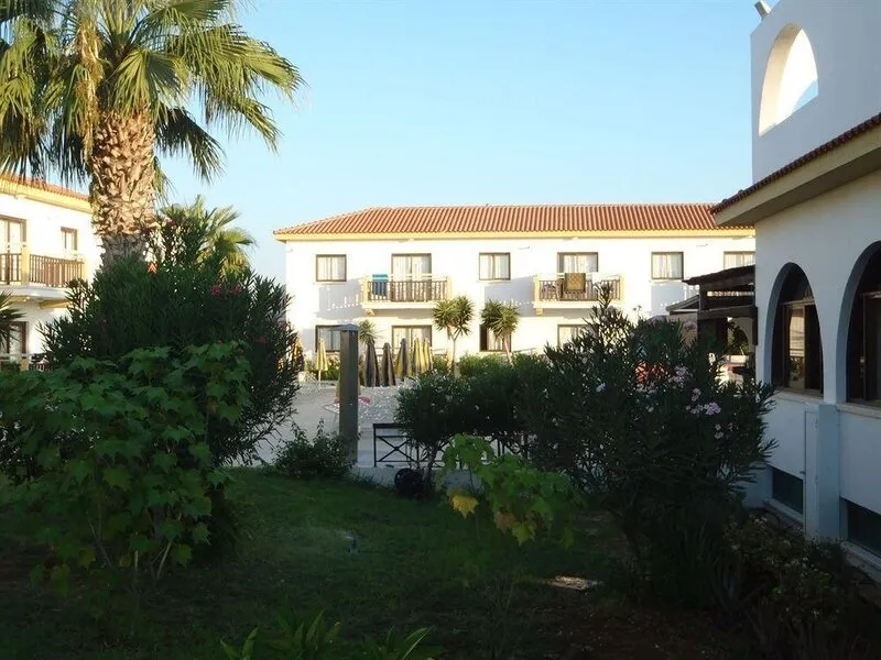 Cosmelenia Hotel & Apartments · Anbieterbild von TUI
