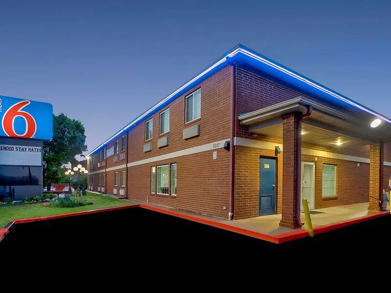 Motel 6 Tulsa OK - Central · Anbieterbild von TUI