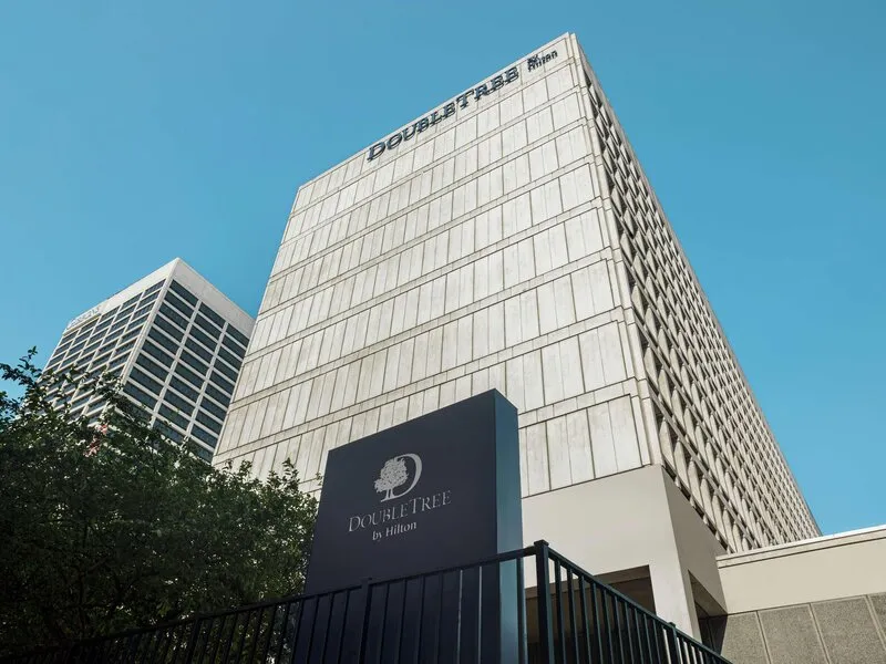 DoubleTree by Hilton Newark Penn Station · Anbieterbild von TUI