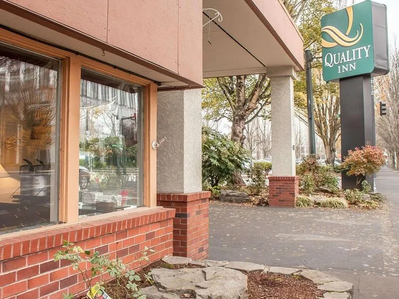 Quality Inn Downtown Convention Center · Anbieterbild von TUI