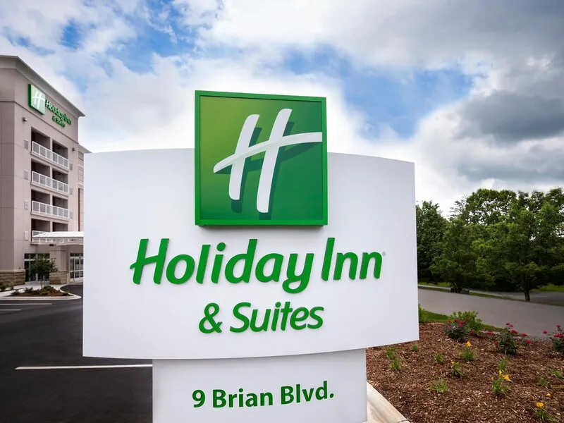 Holiday Inn & Suites Arden - Asheville Airport · Anbieterbild von TUI