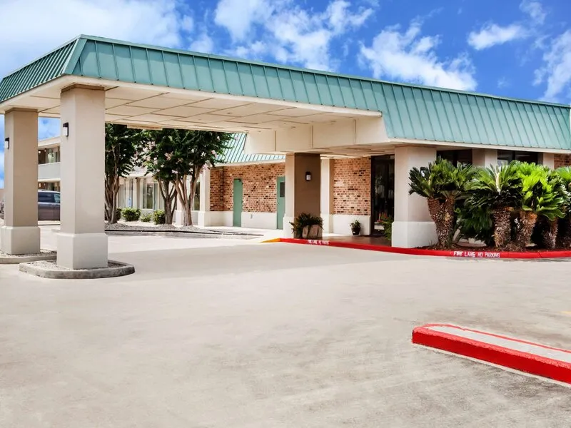 Howard Johnson by Wyndham Tropical Garden Plaza Kunming · Anbieterbild von TUI
