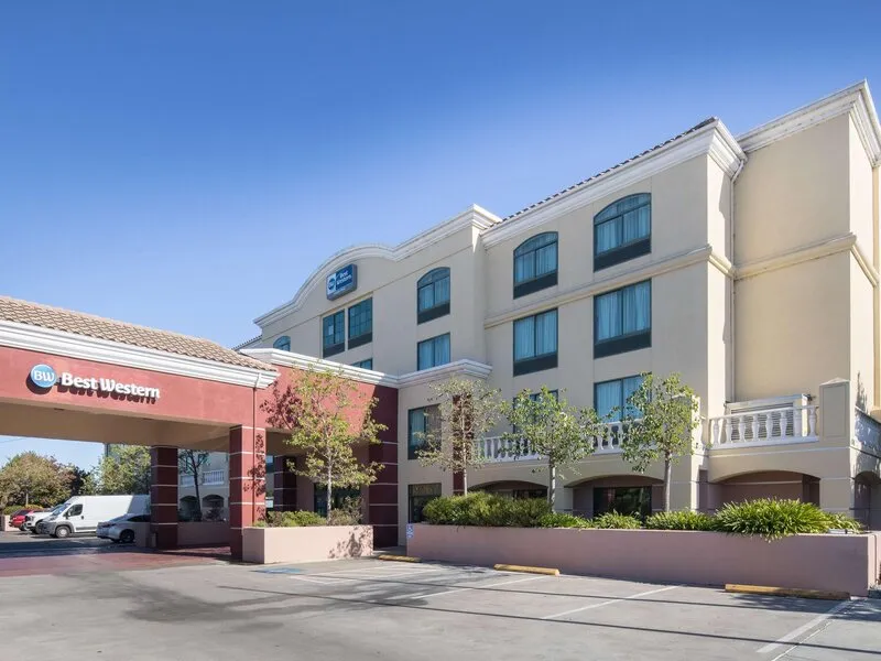 Best Western Inn & Suites San Mateo San Francisco Airport · Anbieterbild von TUI