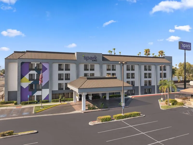 Spark by Hilton Bakersfield Central · Anbieterbild von TUI
