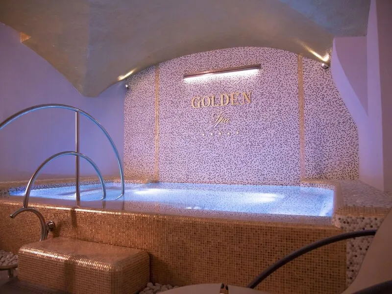Golden Tower Hotel & Spa · Anbieterbild von TUI