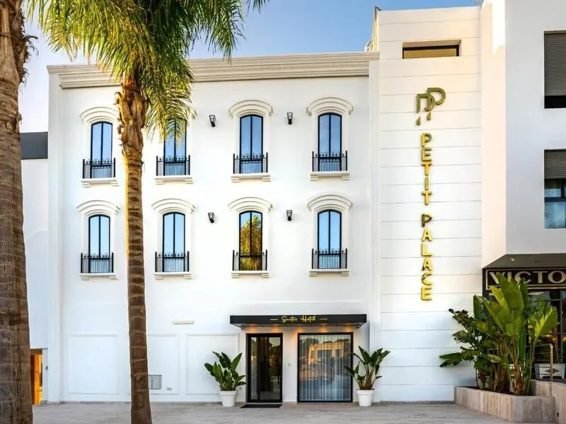 Petit Palace Suites Hotel · Anbieterbild von TUI