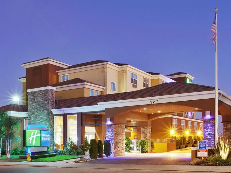 Holiday Inn Express West Sacramento - Capitol Area · Anbieterbild von TUI