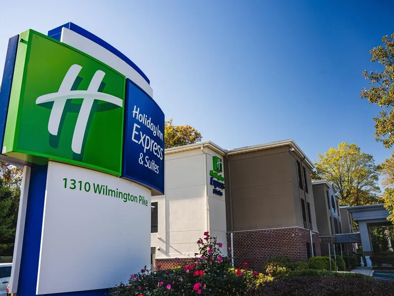 Holiday Inn Express Hotel & Suites West Chester · Anbieterbild von TUI
