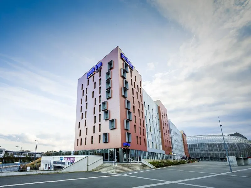 Park Inn by Radisson Lille Grand Stade · Anbieterbild von TUI