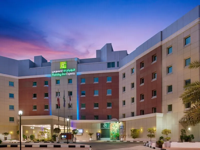 Holiday Inn Express Dubai Internet City · Anbieterbild von TUI