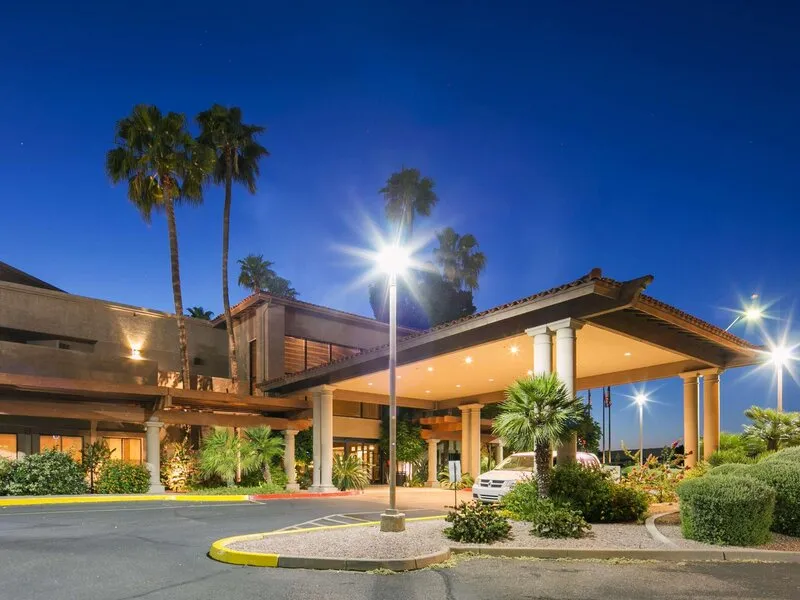 Best Western Plus Scottsdale Thunderbird Suites · Anbieterbild von TUI