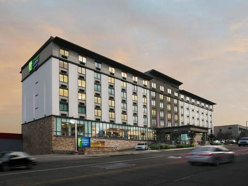 Holiday Inn Express & Suites Fort Worth Downtown · Anbieterbild von TUI