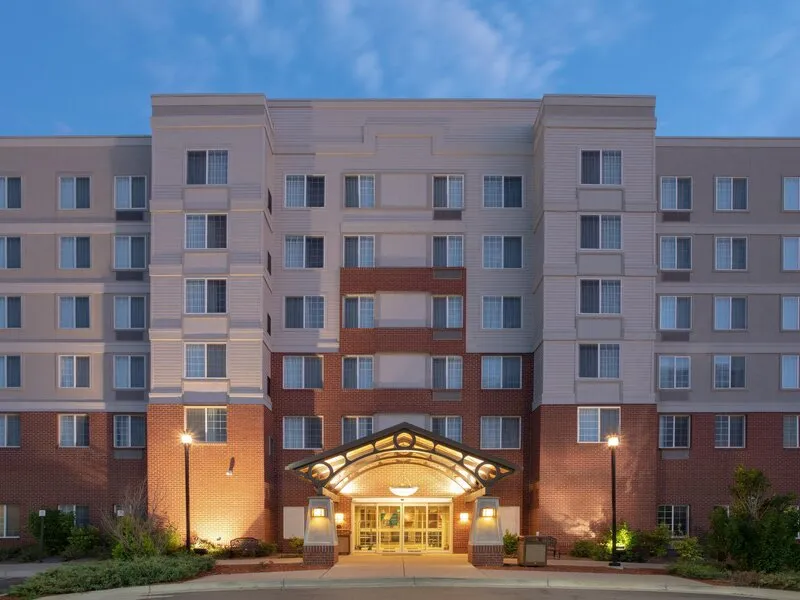 Staybridge Suites Denver International Airport · Anbieterbild von TUI