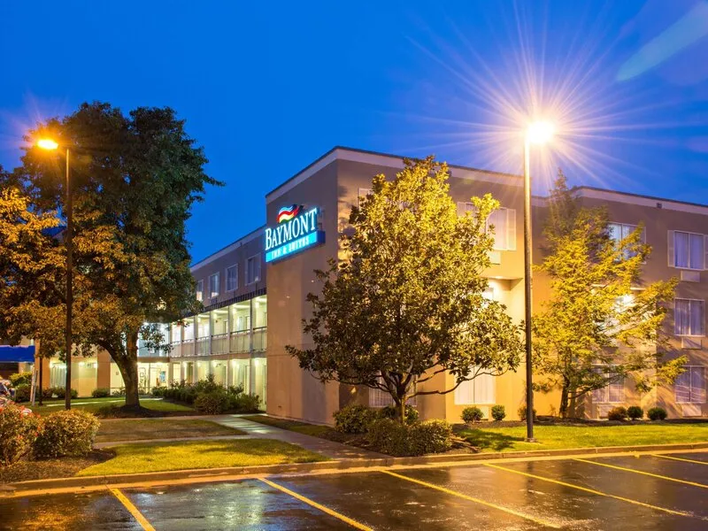 Baymont Inn & Suites Louisville · Anbieterbild von TUI