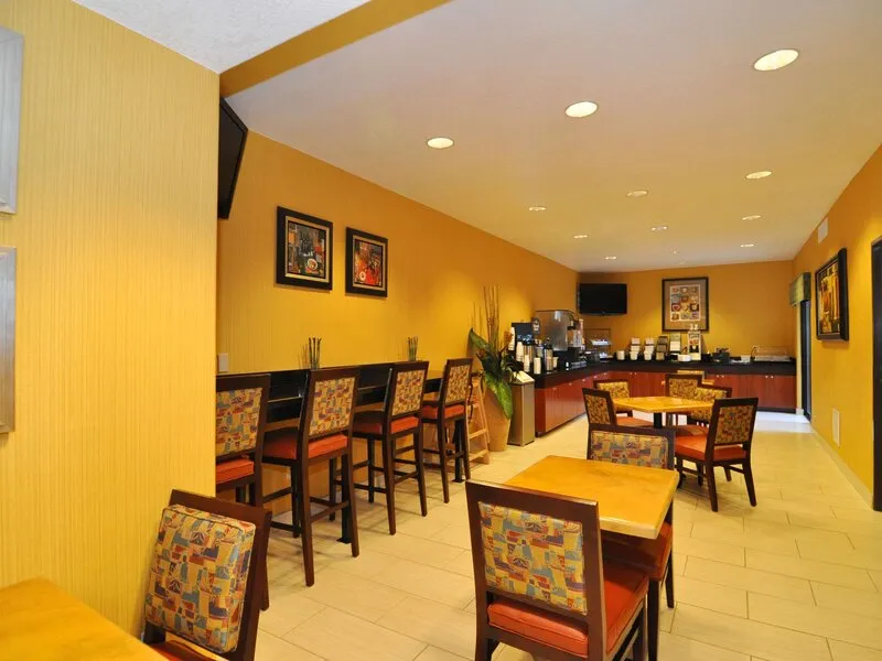 Best Western Plus Fresno Inn · Anbieterbild von TUI