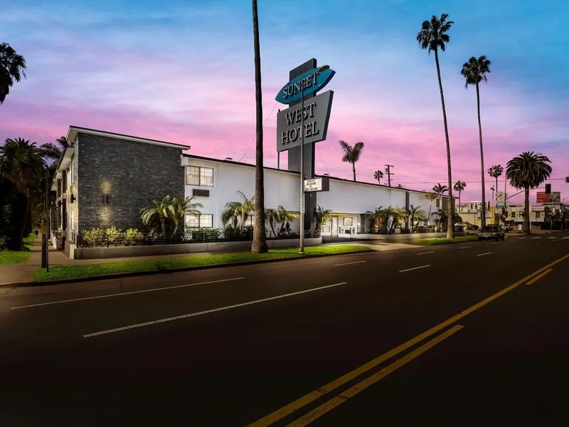 SureStay Collection By Best Western Sunset West Hotel · Anbieterbild von TUI