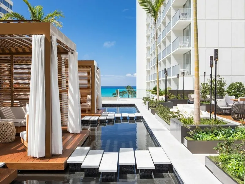 Alohilani Resort Waikiki Beach · Anbieterbild von TUI