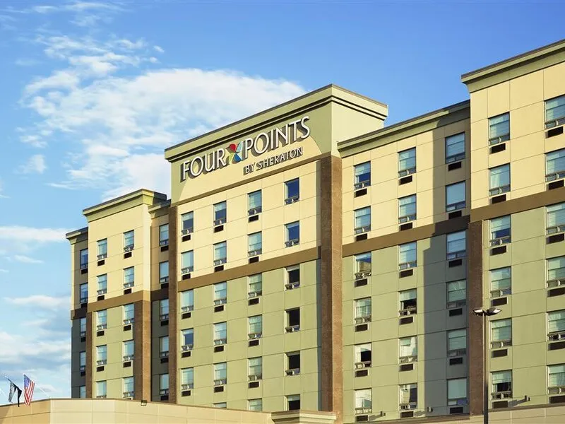 Four Points by Sheraton Calgary Airport · Anbieterbild von TUI