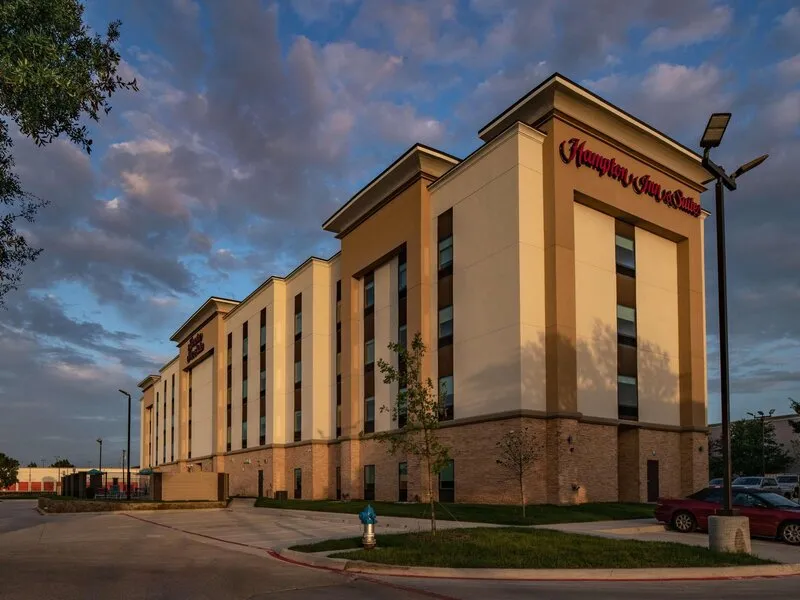 Hampton Inn & Suites Dallas/Plano Central · Anbieterbild von TUI
